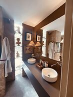 Marbella Boutique Art