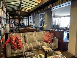 Marbella Boutique Art