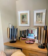 Marbella Boutique Art