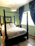 Marbella Boutique Art