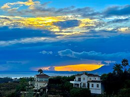 Marbella Boutique Art