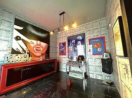 Marbella Boutique Art