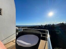 Marbella Boutique Art