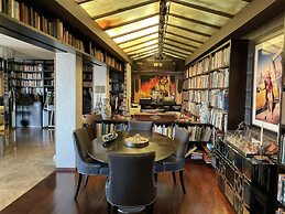 Marbella Boutique Art