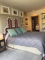 Marbella Boutique Art