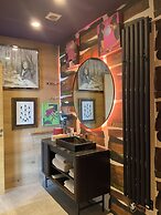 Marbella Boutique Art