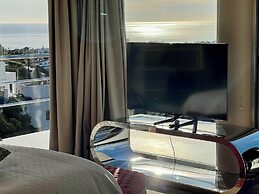 Marbella Boutique Art