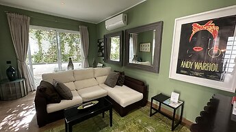 Marbella Boutique Art