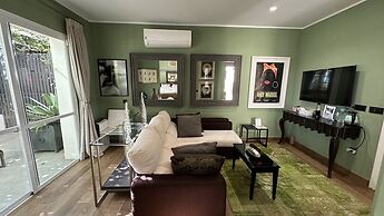 Marbella Boutique Art