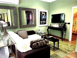 Marbella Boutique Art