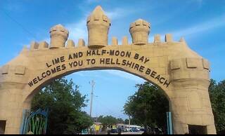 Beautiful 1-bed House in Old Harbour, Gated