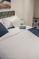 BV Comfy Spacious 3 Bedroom House At Tatton Street Manchester