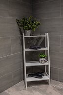 BV Comfy Spacious 3 Bedroom House At Tatton Street Manchester