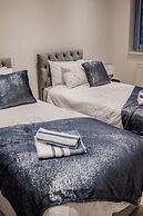 BV Comfy Spacious 3 Bedroom House At Tatton Street Manchester