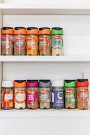 2-bed Apartment Near Basildon Train Station