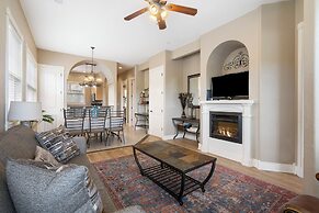 Blue Bird Hideaway - Near Silver Dollar City