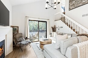 Classy Canyons Condo