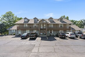 Gorgeous Ground Level Retreat