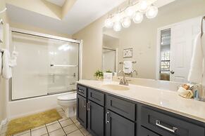 Makin' Memories 2 - Community Indoor Pool