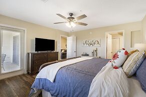 Makin' Memories 2 - Community Indoor Pool