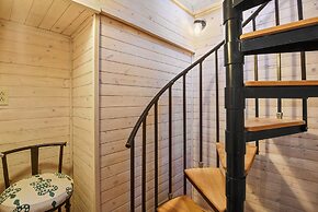 Mesmerizing Meeks Bay Outdoor Waterfront Deck