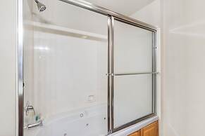 Retreat at Par Lane - Family Friendly Condo