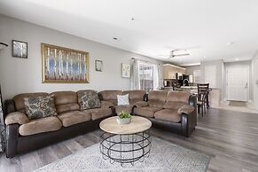 Waterfront Branson Escape