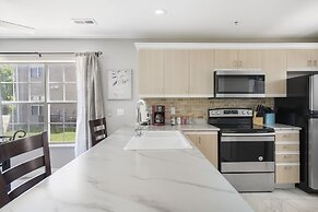 Waterfront Branson Escape