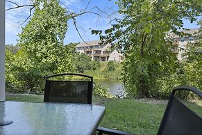 Waterfront Branson Escape