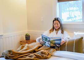 Barefoot Villas Cabin 1 Beaver w/ Hot tub