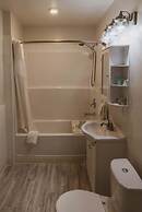 Barefoot Villas Cabin 1 Beaver w/ Hot tub