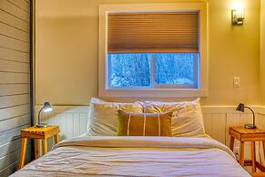 Barefoot Villas Cabin 1 Beaver w/ Hot tub