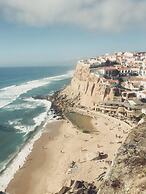 Azenhas do Mar Valley House