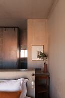 Azenhas do Mar Valley House