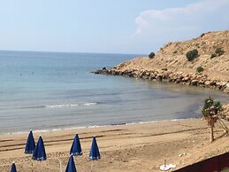 Kyrenia Mountain Side Villa , Lapta