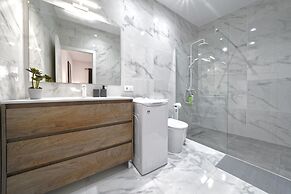 CASA VERDE Comfortable Air-Conditioned