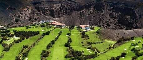 CASA VERDE Comfortable Air-Conditioned