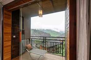 Impression Xijiang Resort hotel