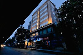 Hotel Ariana Residency