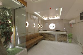 Hotel Ariana Residency