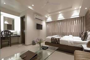 Hotel Ariana Residency