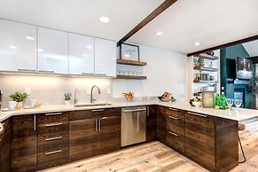 Aspen Grove 3 Bedrooms AGC-8 by KBM