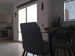 The flat Close To Estoril Beach