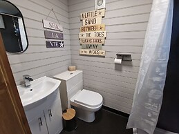 Stunning 1-bed Shepherd hut