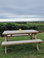 Stunning 1-bed Shepherd hut