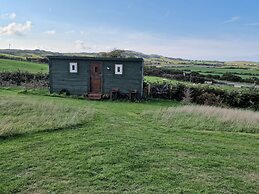 Stunning 1-bed Shepherd hut