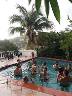 Honiiwell rooms and suites