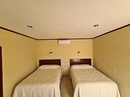 Hotel La Piramide Izamal