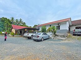 Oyo 90618 D'tahan Motel Taman Negara