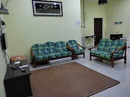 OYO Homes 90600 Ummi Chalet Dungun